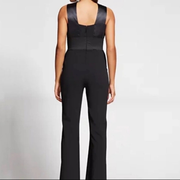Jumpsuit - Picture 5 of 6